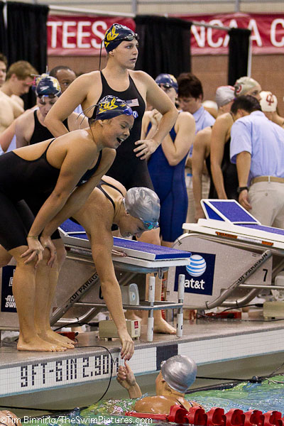Cal women win the 200 medley relay at 2010 AT&T Short Course National Championships