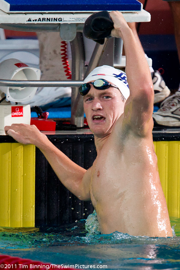 Andrew Gemmell of Delaware Swim Team takes the 1500 free at the 2011 ConocoPhillips USA Swimming National Championships -6455.jpg