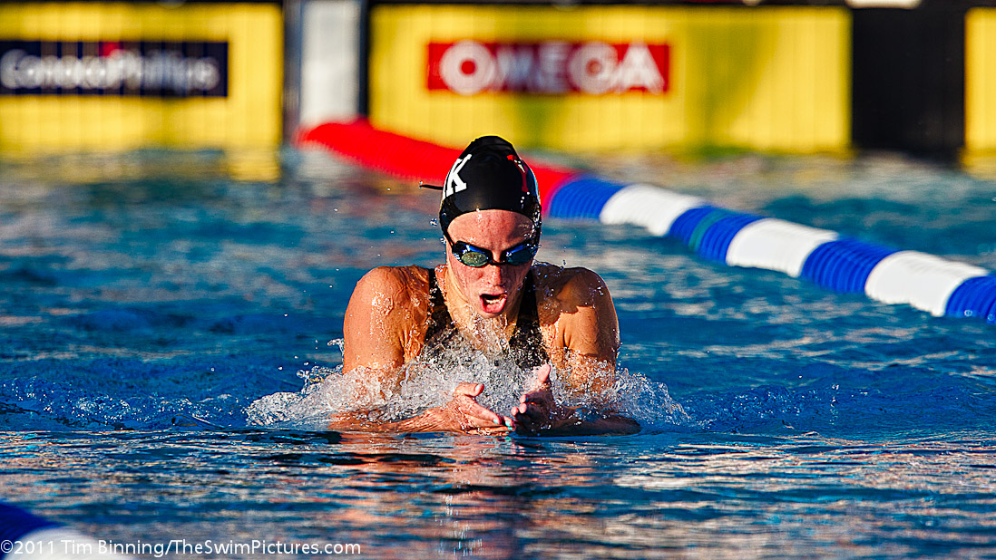 Hali Flickinger of York YMCA swims the 400 IM C final at the 2011 ConocoPhillips USA Swimming National Championships.