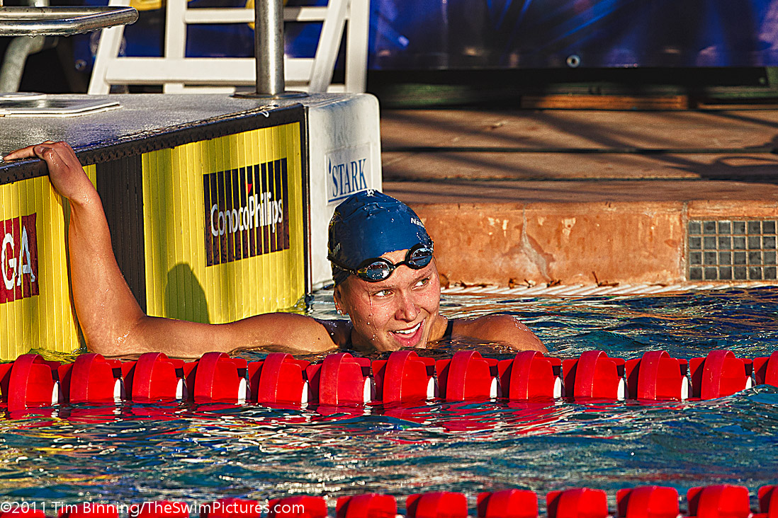Jillian Vitarius of Blue Tide Aquatics wins the 200 back B final in 2:12.95 at the 2011 ConocoPhillips USA Swimming National Championships.