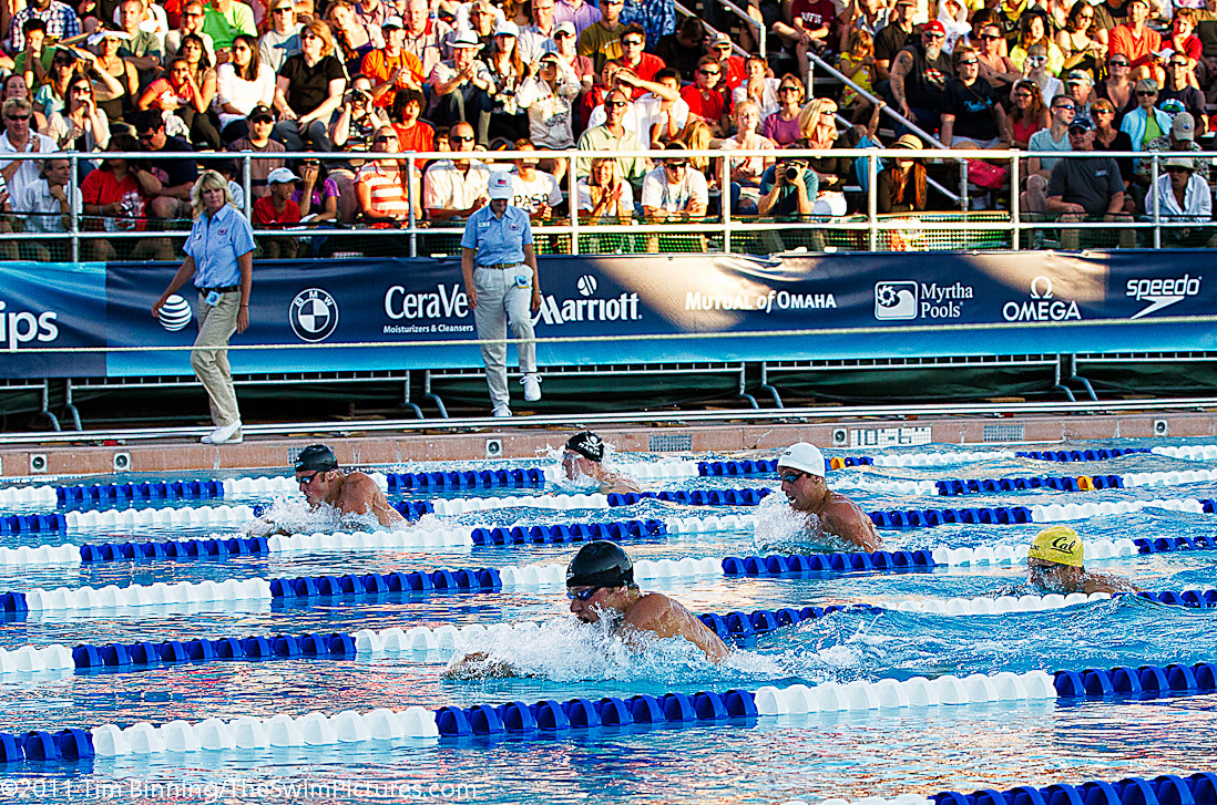 Brendan Hansen of Longhorn Aquatics leads the pack in the 200 breast championship final Brendan Hansen of Longhorn Aquatics swims the 200 breast prelims at the 2011 ConocoPhillips USA Swimming National Championships.