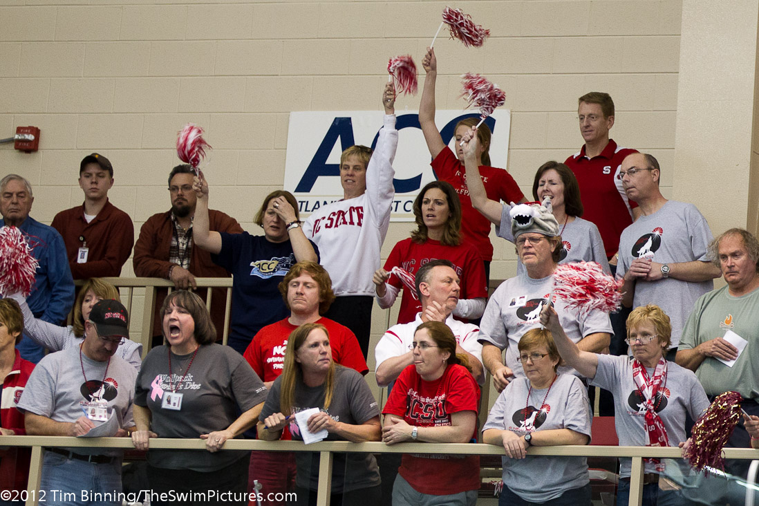 400 Free Relay Crowd, NC state, NCS