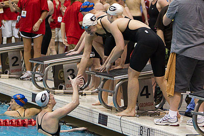 Georgia Women win 400 free relay 2010 SEC Swimming and Diving Championships