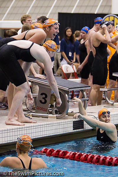 Tennesse women win 200 medley relay 2010 SEC Swimming and Diving Championships