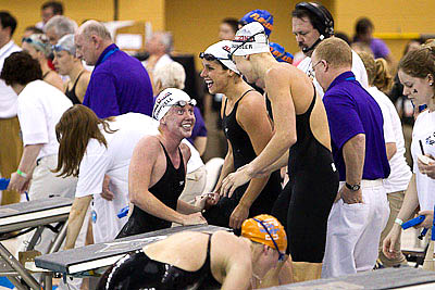 Arizona wins 200 medley relay 2010 NCAA D1 Women's Swimming and Diving Championships